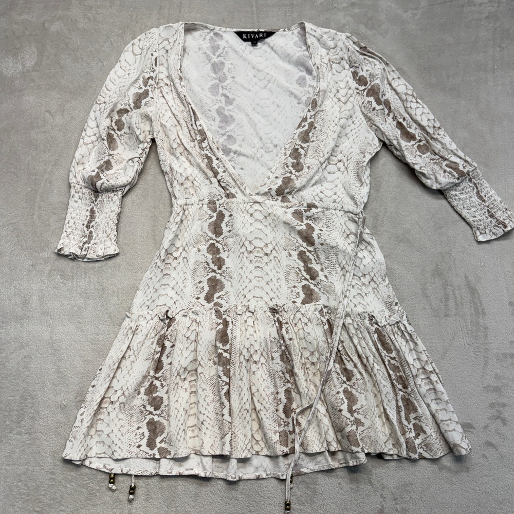 Kivari Dress Women's XS Mini Tan Snake Print Wrap V-Neck Smocked Ruffle Cuff